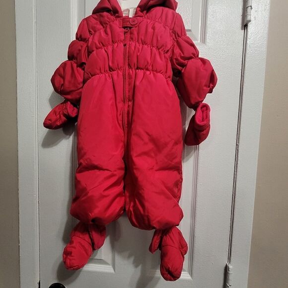 Gap snowsuit‎ - Picture 2 of 4